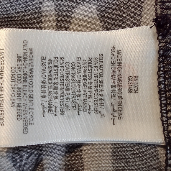 Max & Cleo Black Gray & White Dress Deep V-neck szS EUC - Picture 10 of 10